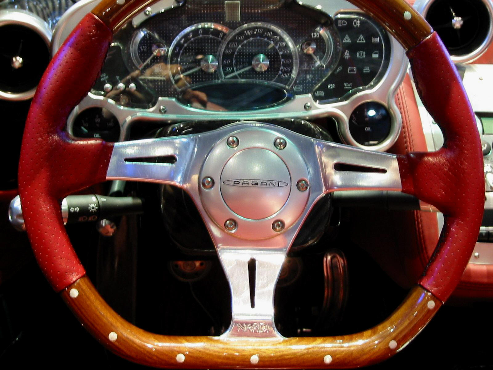 pagani zonda f