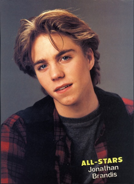  p>乔纳森·布兰戴斯(jonathan brandis,1976年4月13日--2003年12月12