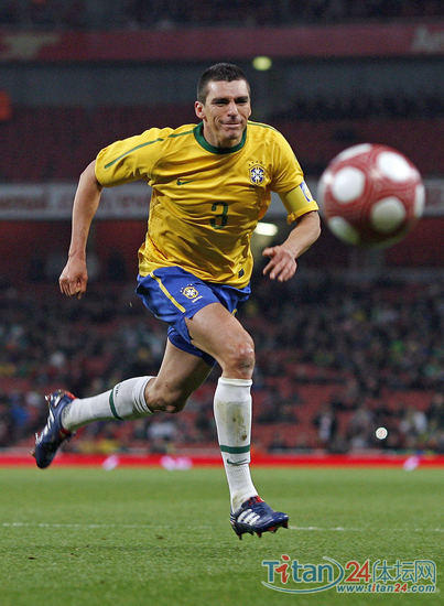  p>卢西马尔·费雷拉·达·席尔瓦( lucimar da silva ferreira),昵称