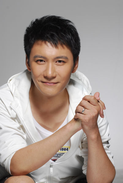 305391" data-lemmaid="305391">中央戏剧学院 /a>,中国内地男演员, 