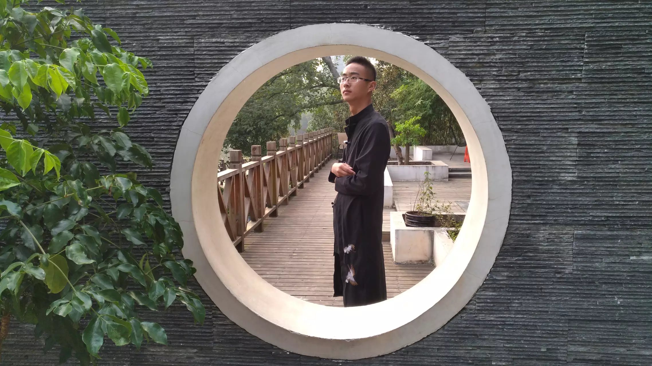 采芑二字出自《诗经·小雅·彤弓之什》,原用于古人们在誓师宴会上唱