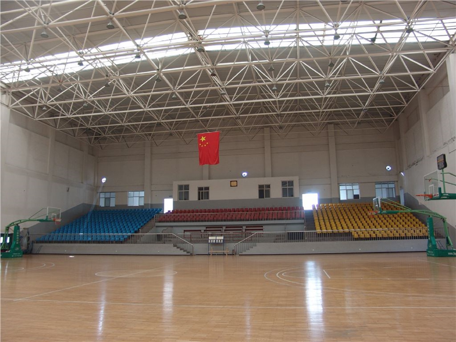 辛集市第一中学