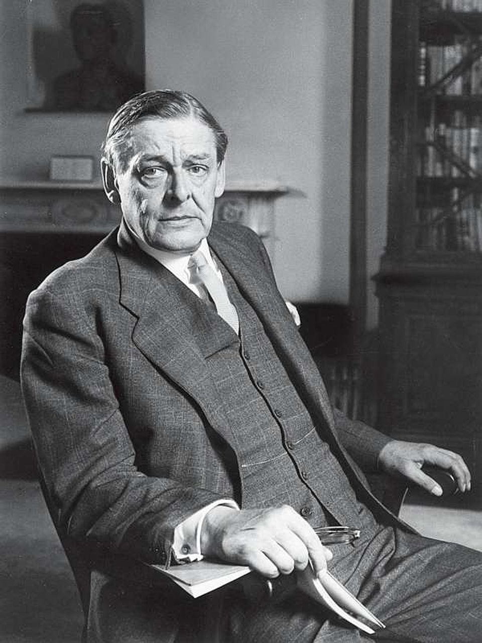 《空心人》是<a target="