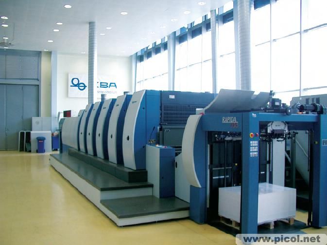  p>胶印是平版印刷的一种,很简单的讲胶印就是借助于胶 皮(橡皮布)将