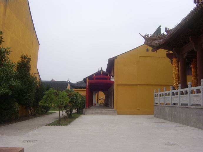  p>广福寺又名广福讲寺,坐落于 a target="_blank" href="/item/崇明