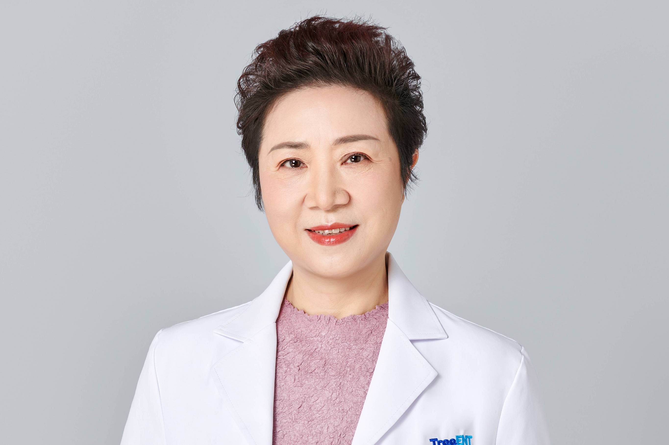  p data-id="tgpzsbszdldi">张莉,女,主任医师,现任职于深圳市儿童