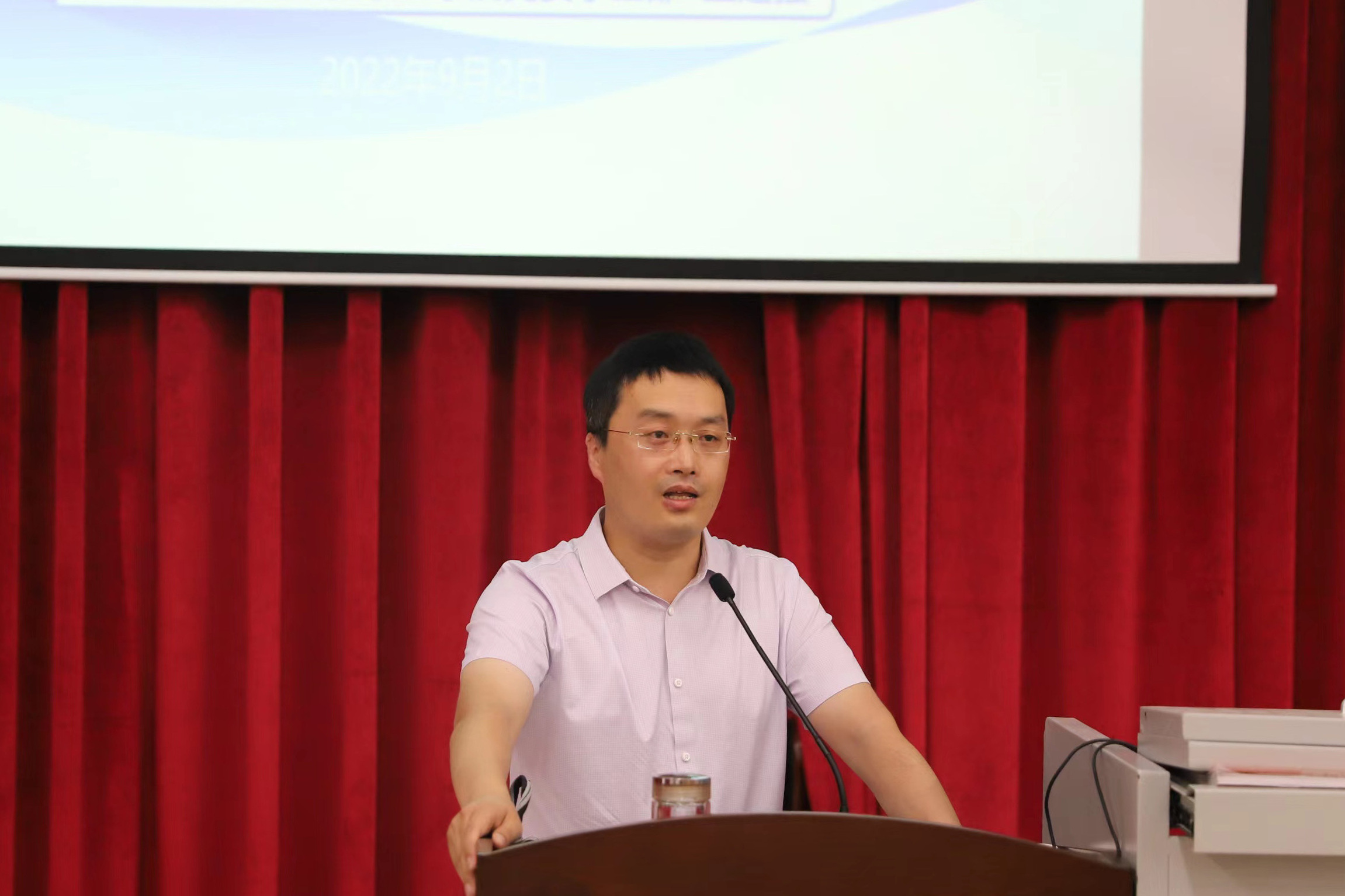  p>王建强,河南经贸职业学院党委学工部部长,学生处处长,中共党员,副