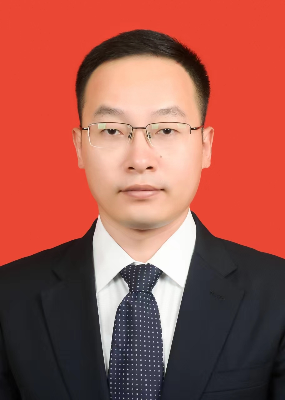 "uordnae8ztoi">现任陕西省安康市白河县委常委,白河县人民政府副县长