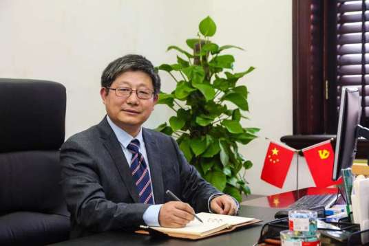张华（上海理工大学副校长）_百度百科