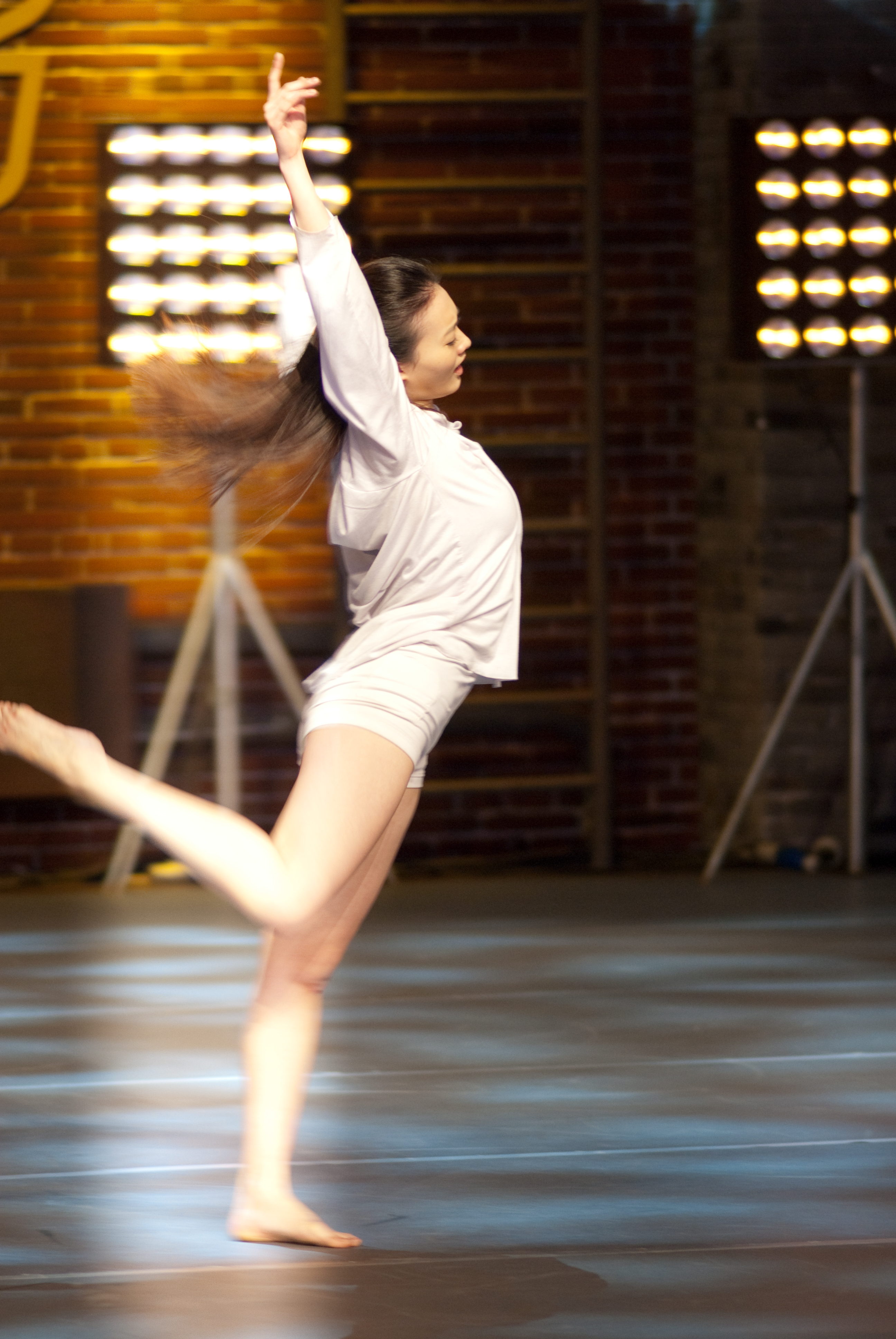 ctrid="sxb7yhlubyor">秦朗,中国内地舞蹈演员,毕业