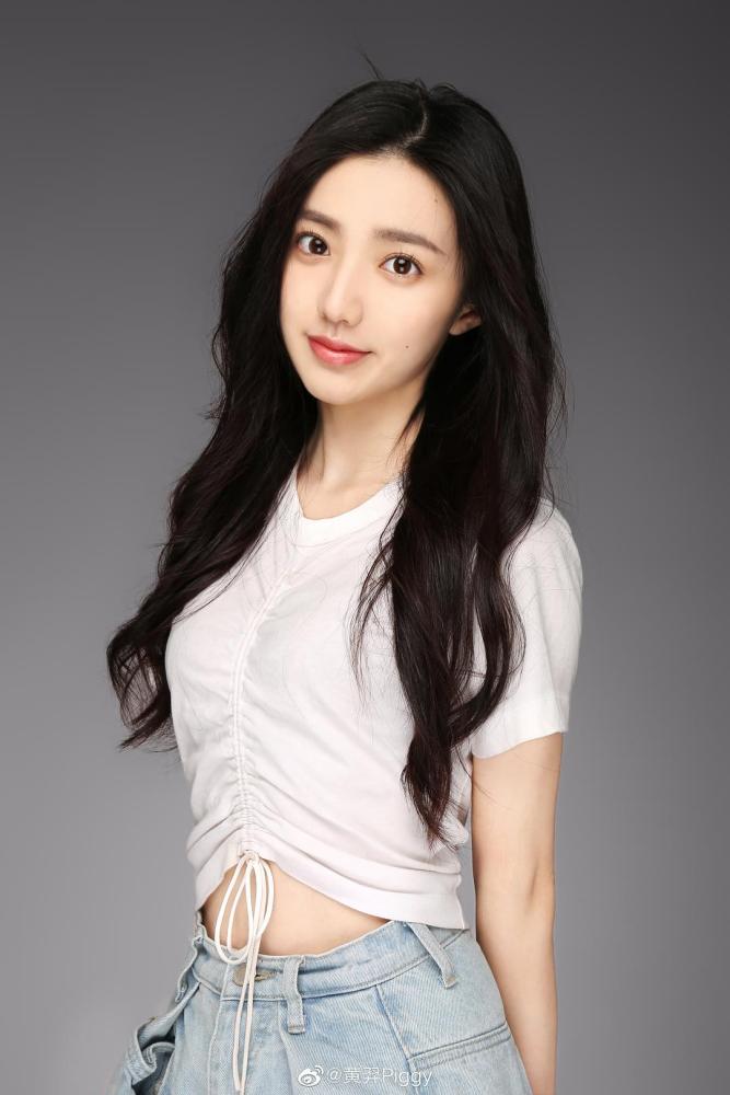黄羿（中国内地女演员）_百度百科