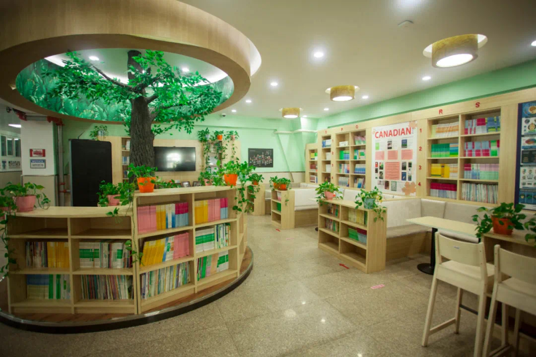  p data-id="gnbp9svuek">哈尔滨市中实学校是哈尔滨市的民办中学