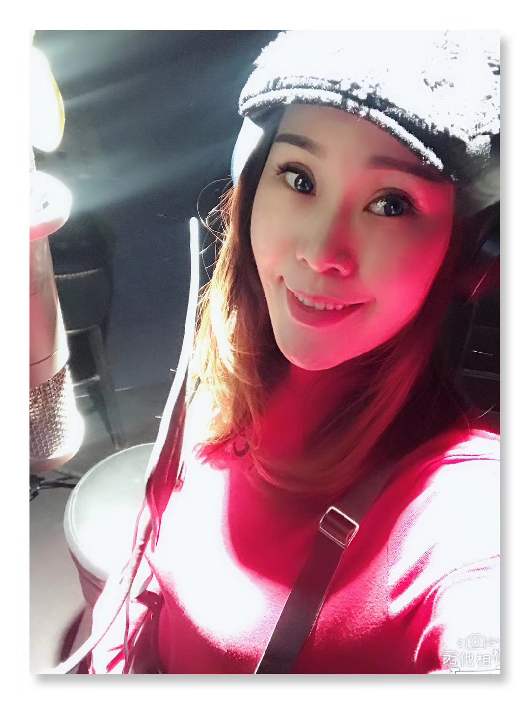  p>库妮珂,原名刘阳,新疆籍女歌手,音乐唱作人