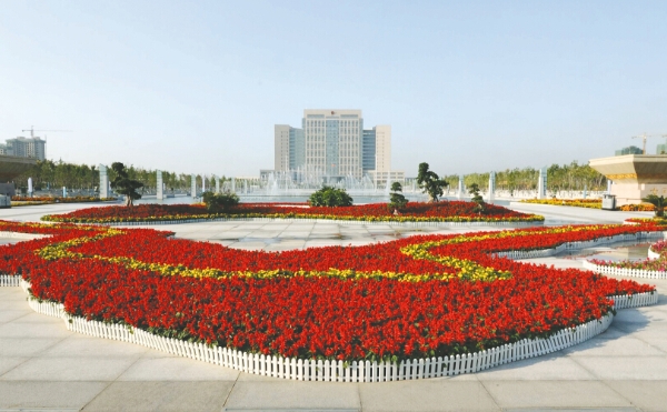  p>龙口人民公园,位于山东省 a target="_blank" href="/item/龙口市