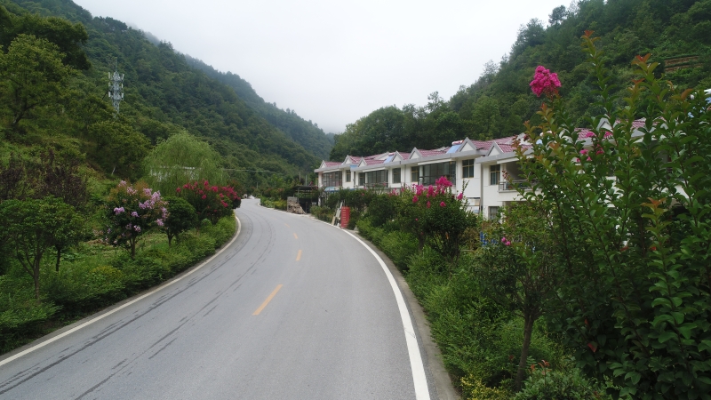  p>牛高路位于合川区龙市镇,牛高路道路起讫点为起于牛项井,止于高滩