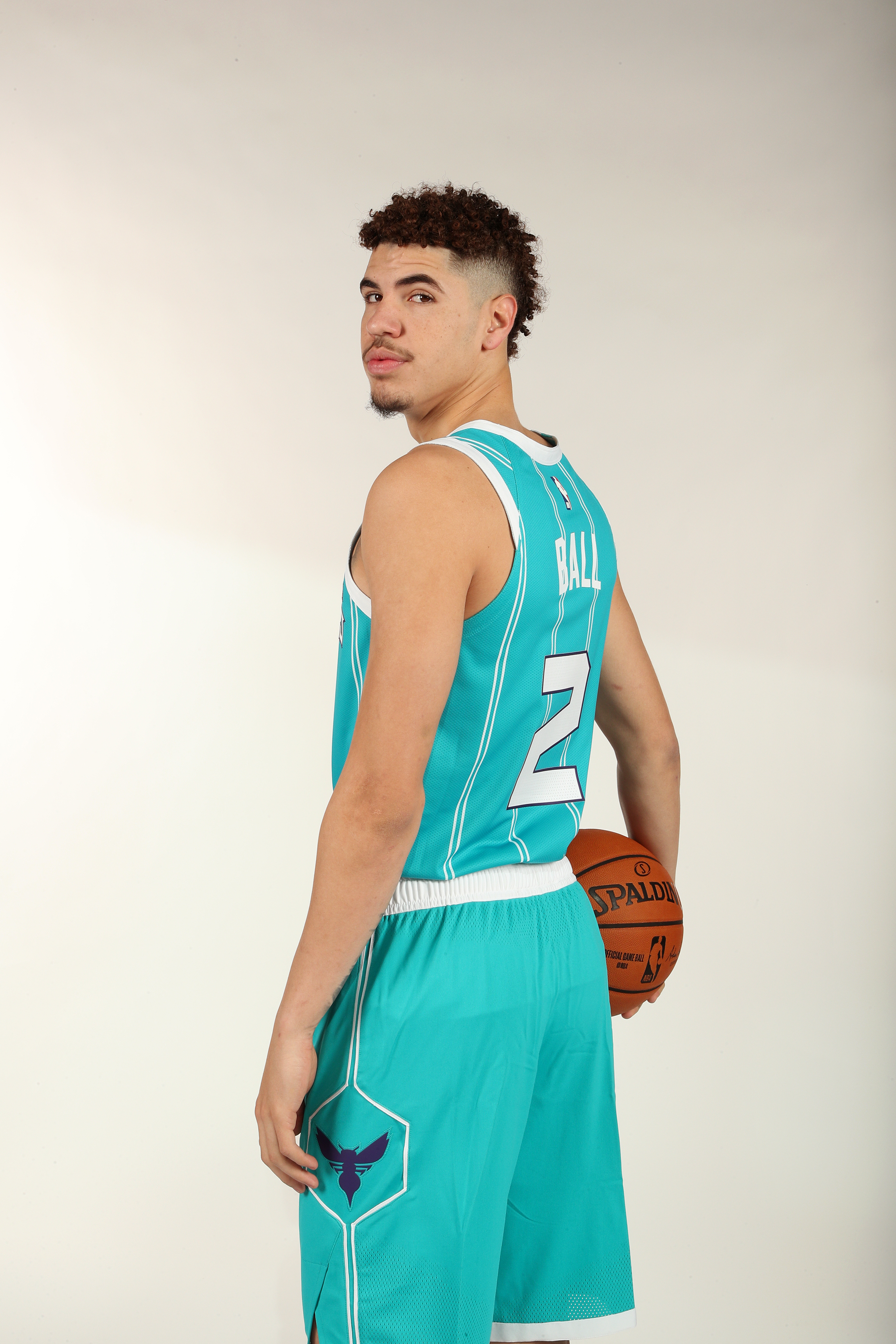  p>拉梅洛·鲍尔(lamelo ball),2001年8月22日出生于美国 a target="