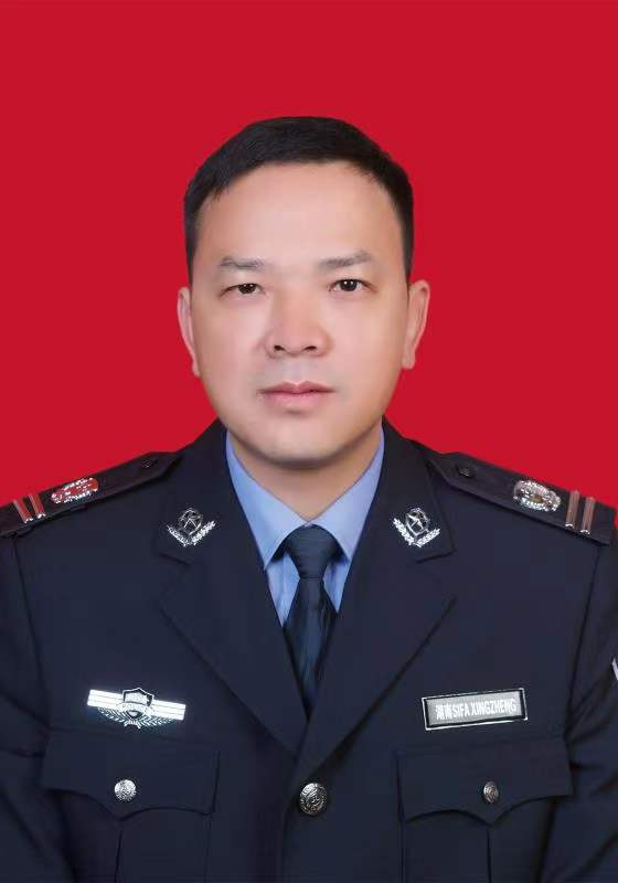 /p> p data-id="uaaxgslkdx6q">现任湖南省怀化市通道侗族自治县司法