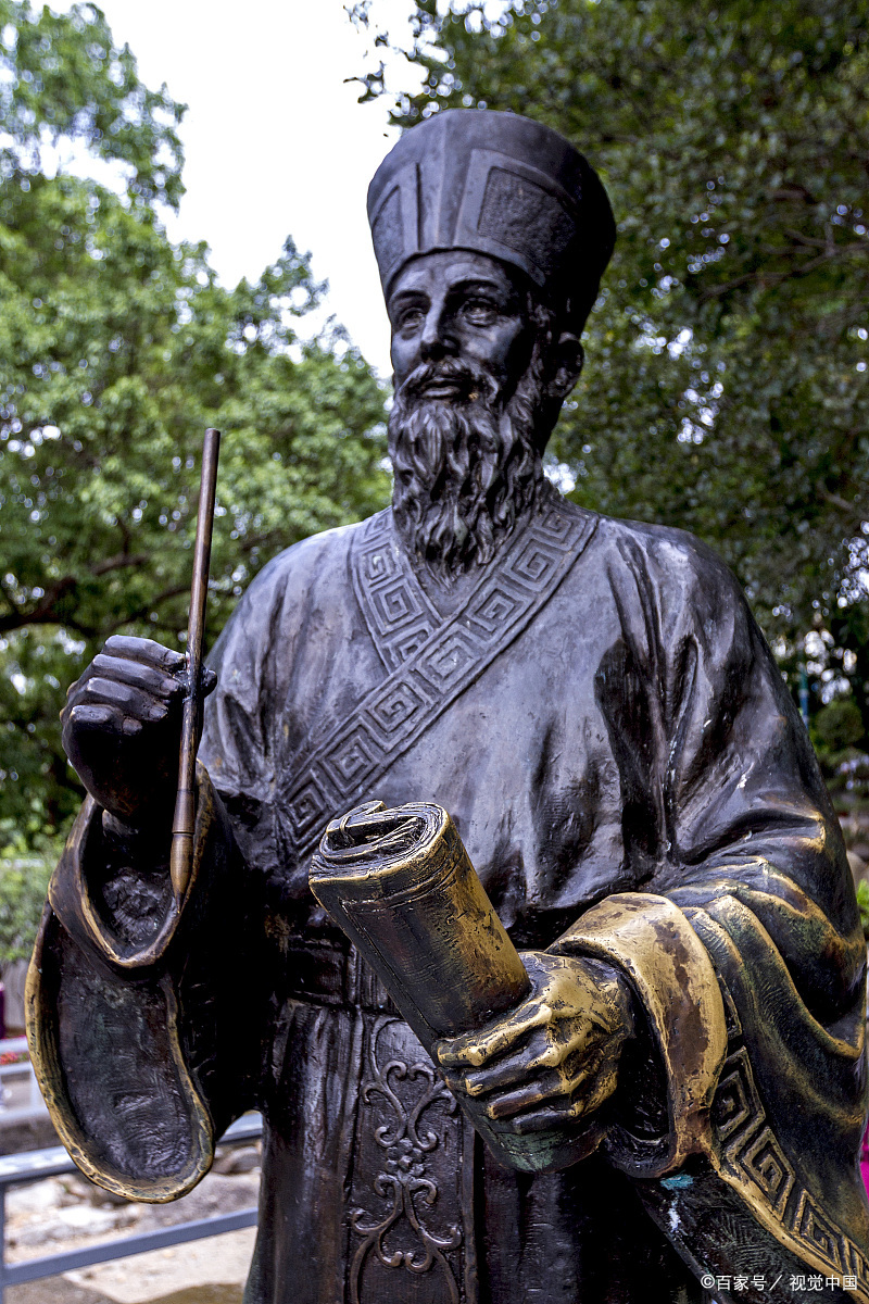 中国文化与世界文化》：成为文化的宣扬者与吸纳者_百科TA说