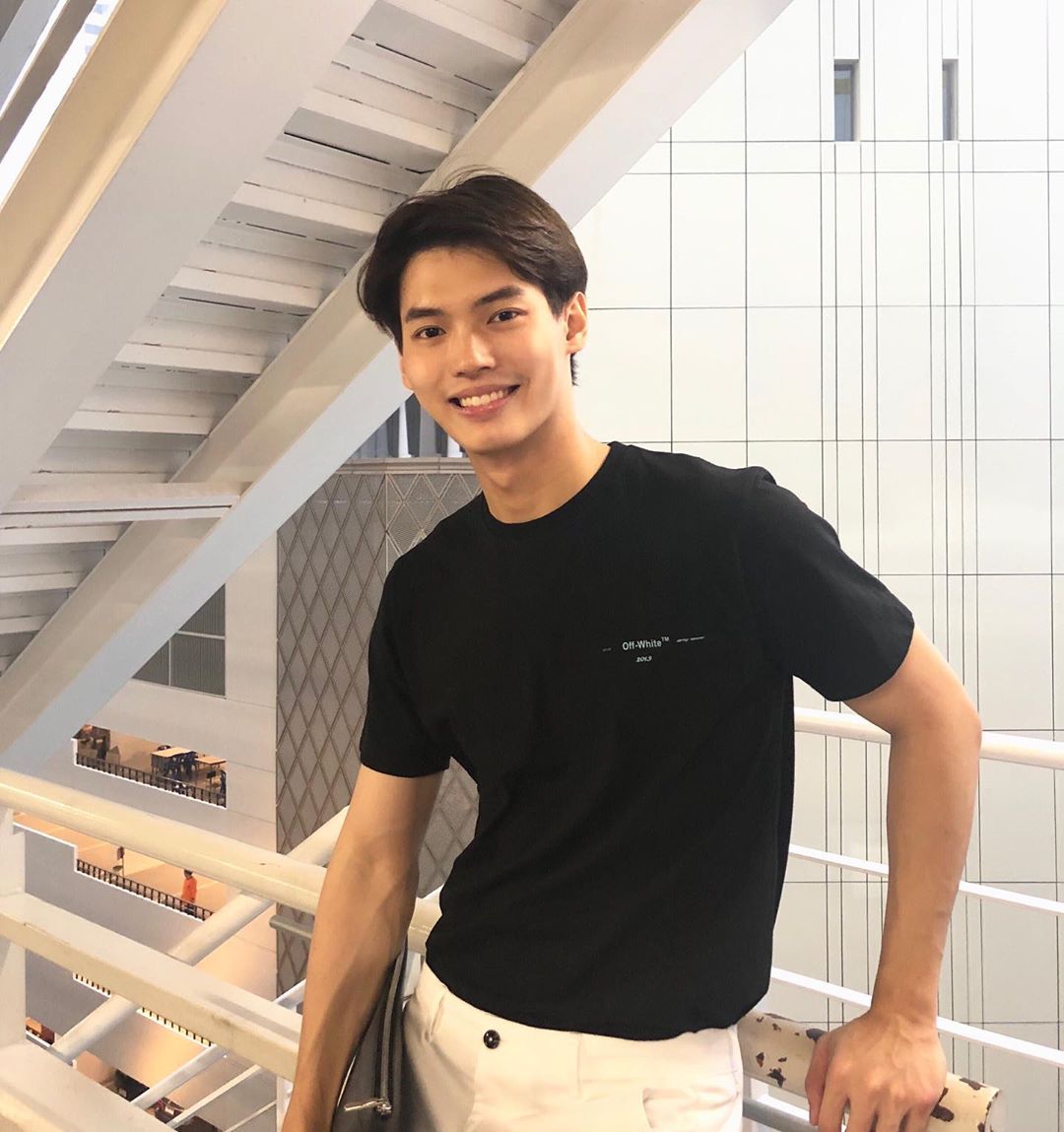 欧帕西安卡琼(metawin opas-iamkajorn),1999年2月21日出生于泰国曼谷