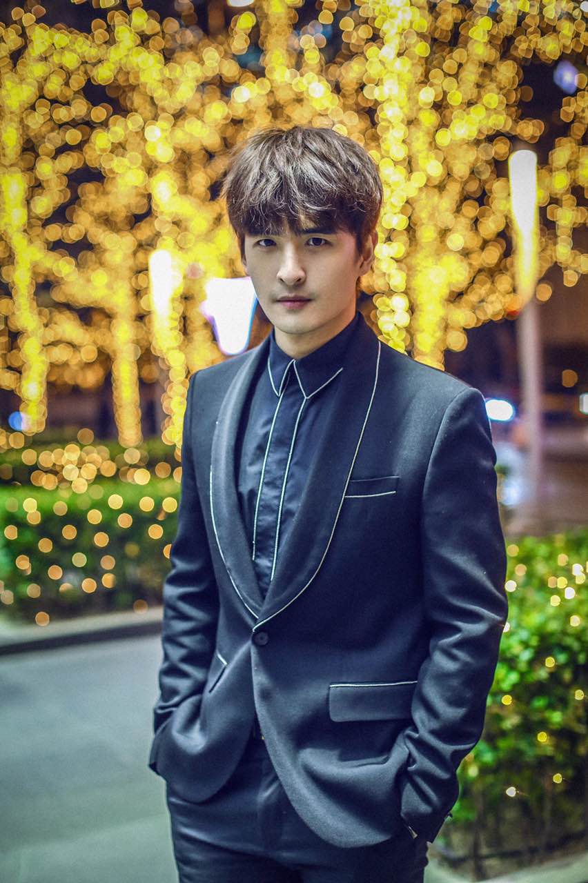  p>张远,1985年6月2日出生于安徽省 a target="_blank" href="/item