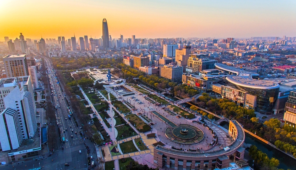  p>泉城广场(quancheng square)是山东省省会 a target="_blank" href