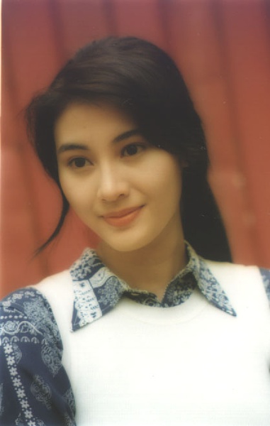  /p> p>1989年,主演了个人首部电视剧《 a target="_blank" href="