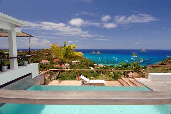  p data-id="gnbwhv8fjq">海景房指通常建造在海边或靠近海的地方