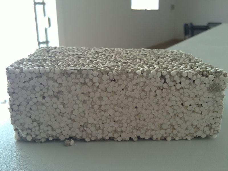 ">轻质材料 /a>为 a target="_blank" href="/item/骨料/10913164"