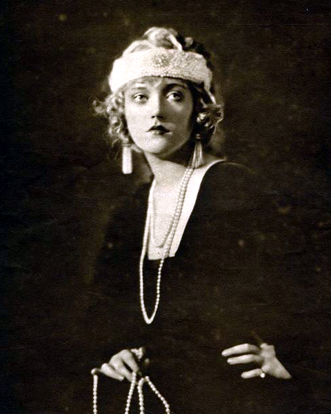 玛丽恩·戴维斯