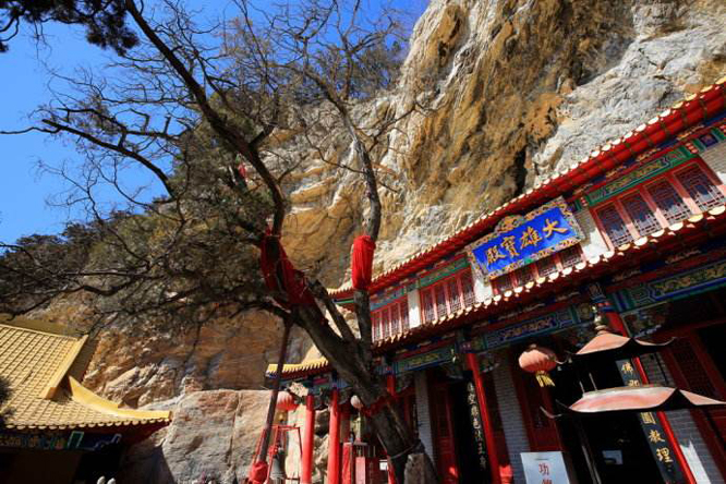  p>天台寺,是位于 a target="_blank" href="/item/辽宁省喀左县