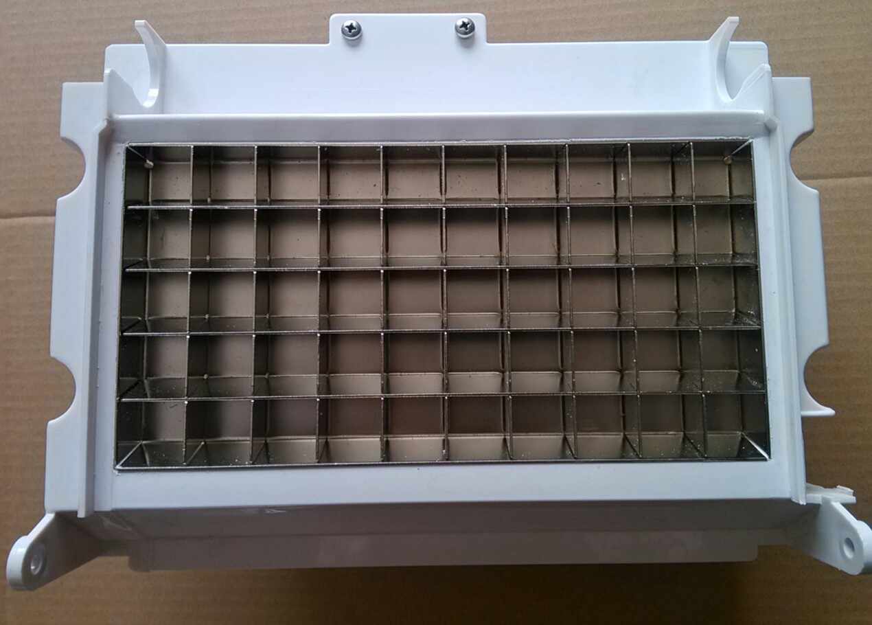 1996年成立商丘市双兴制冷有限公司,其公司是一家生产商用制冰机冰盘