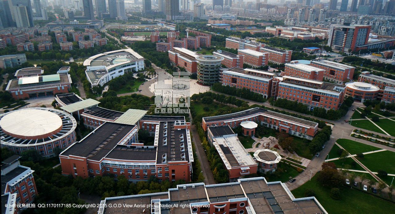 浙江万里学院
