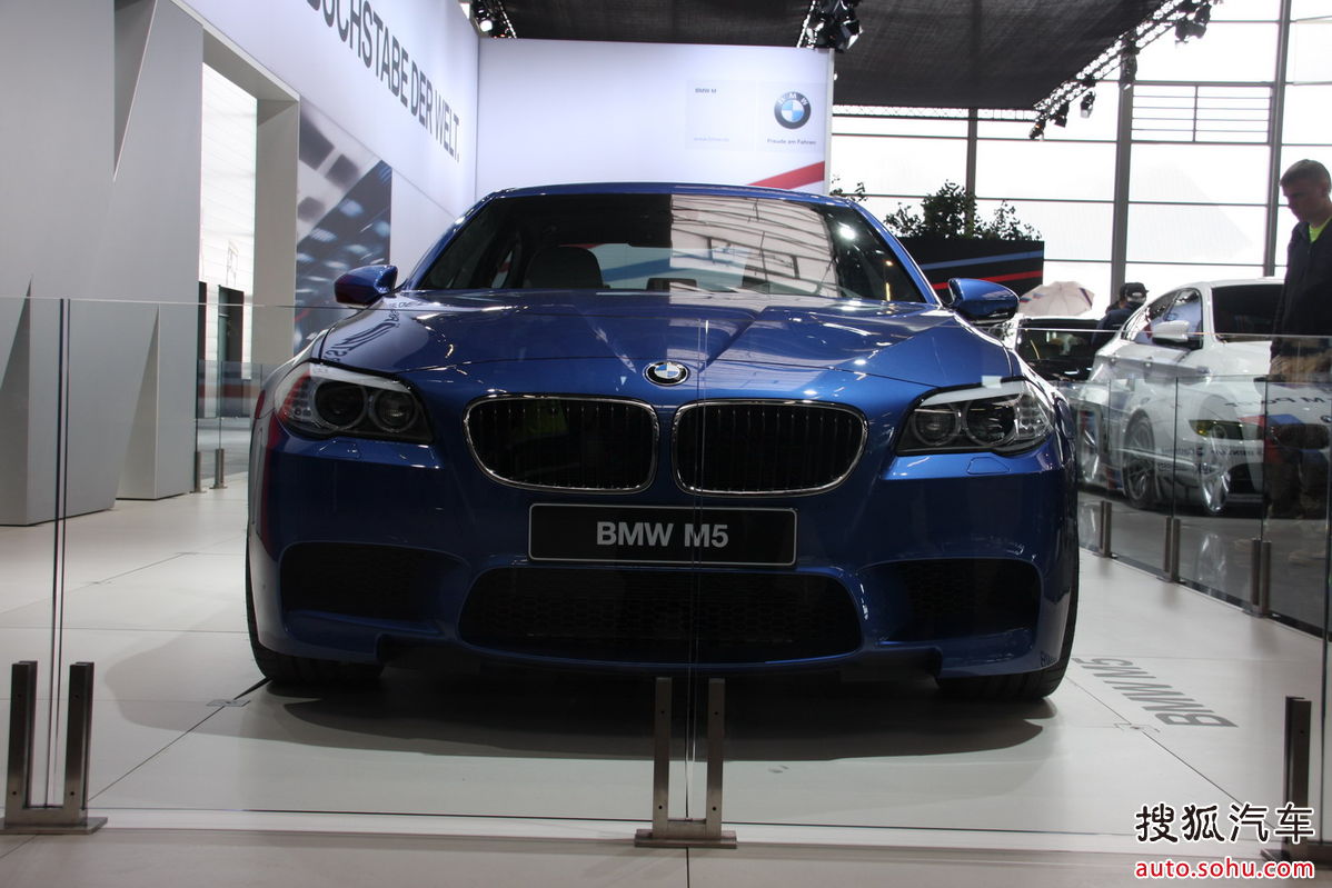 宝马m5
