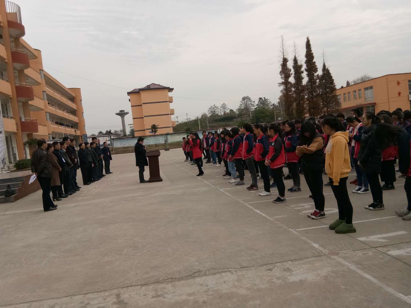 鄱阳县田畈街镇中学