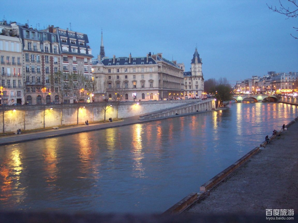  p>塞纳河(seine river),是法国北部大河,全长776.