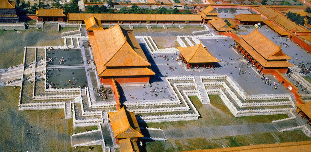  p>三大殿是指 a href="#" data-lemmaid="222