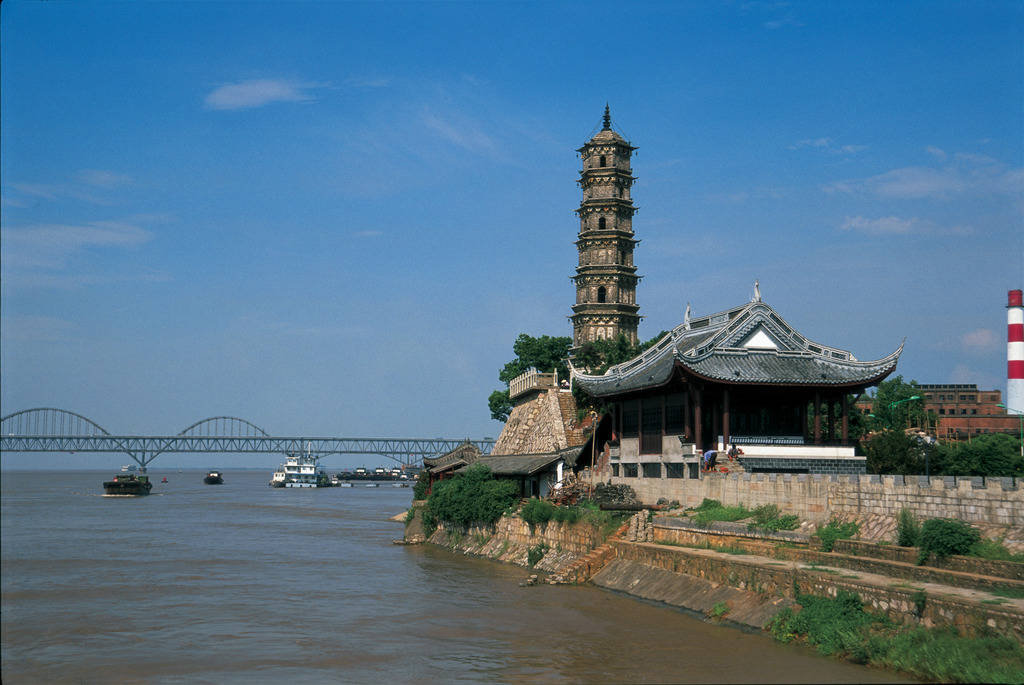  p>九江,简称"浔", a target="_blank" href="/item/江西省/19438118"