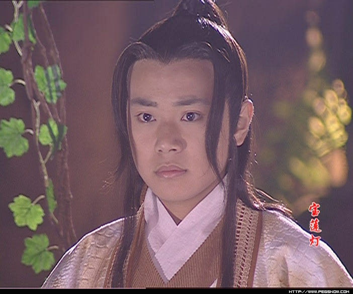  p>曹骏(neil),1988年2月9日出生于上海市,华语影视男演员,毕业于上海