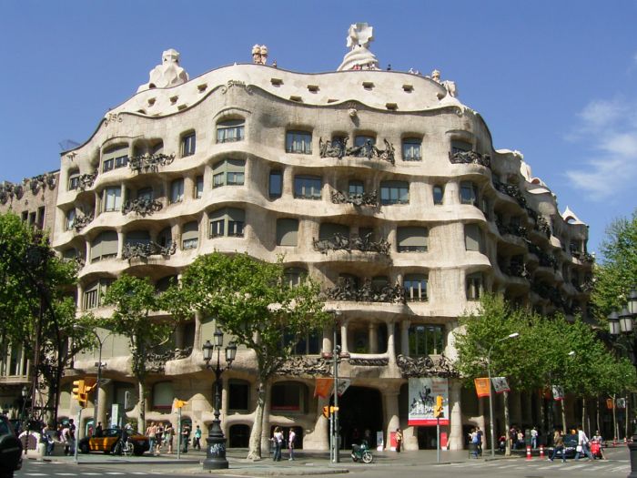 antonio gaudi i cornet