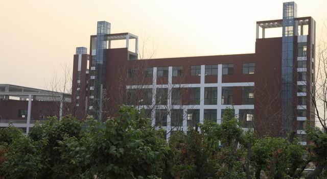  p>淮北市实验高级中学始建于1958年,原名" a>濉溪 /a>煤炭