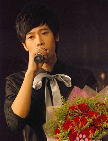  p data-id="gnxaxkuq0i">李一星(1986年04月