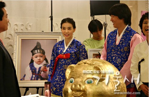  p>《冬候鸟》是韩国mbc电视台于2007年9月15日播出周末剧,由郑世浩
