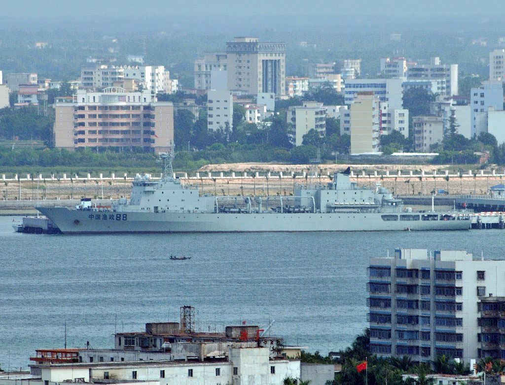  p>中国渔政88号原为海军南海舰队福池级888抚仙湖号补给舰,长171.