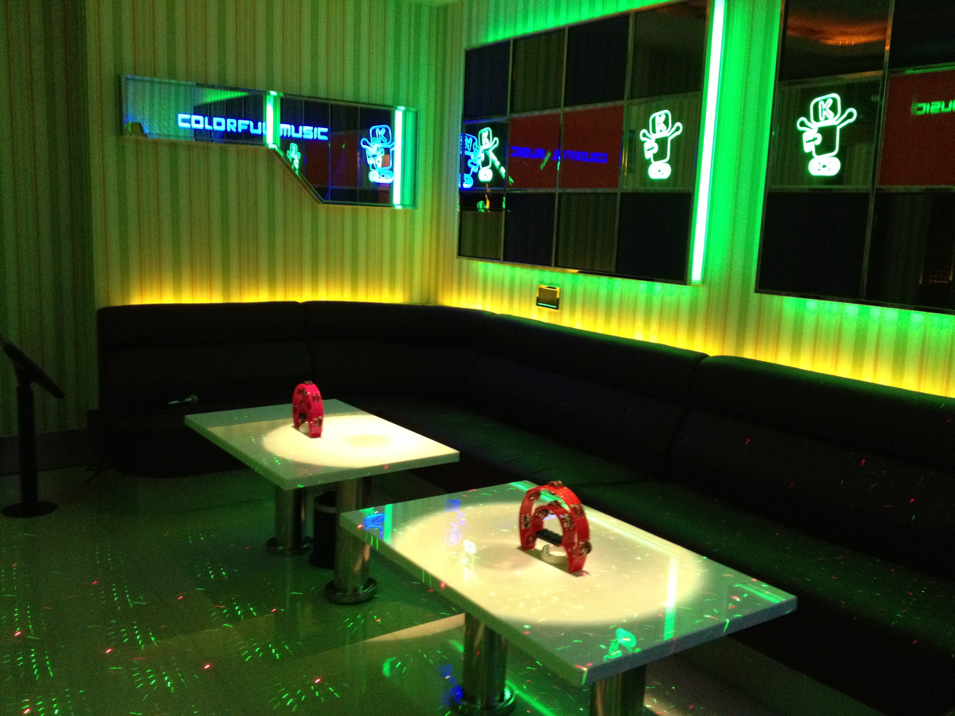 炫音全国连锁ktv