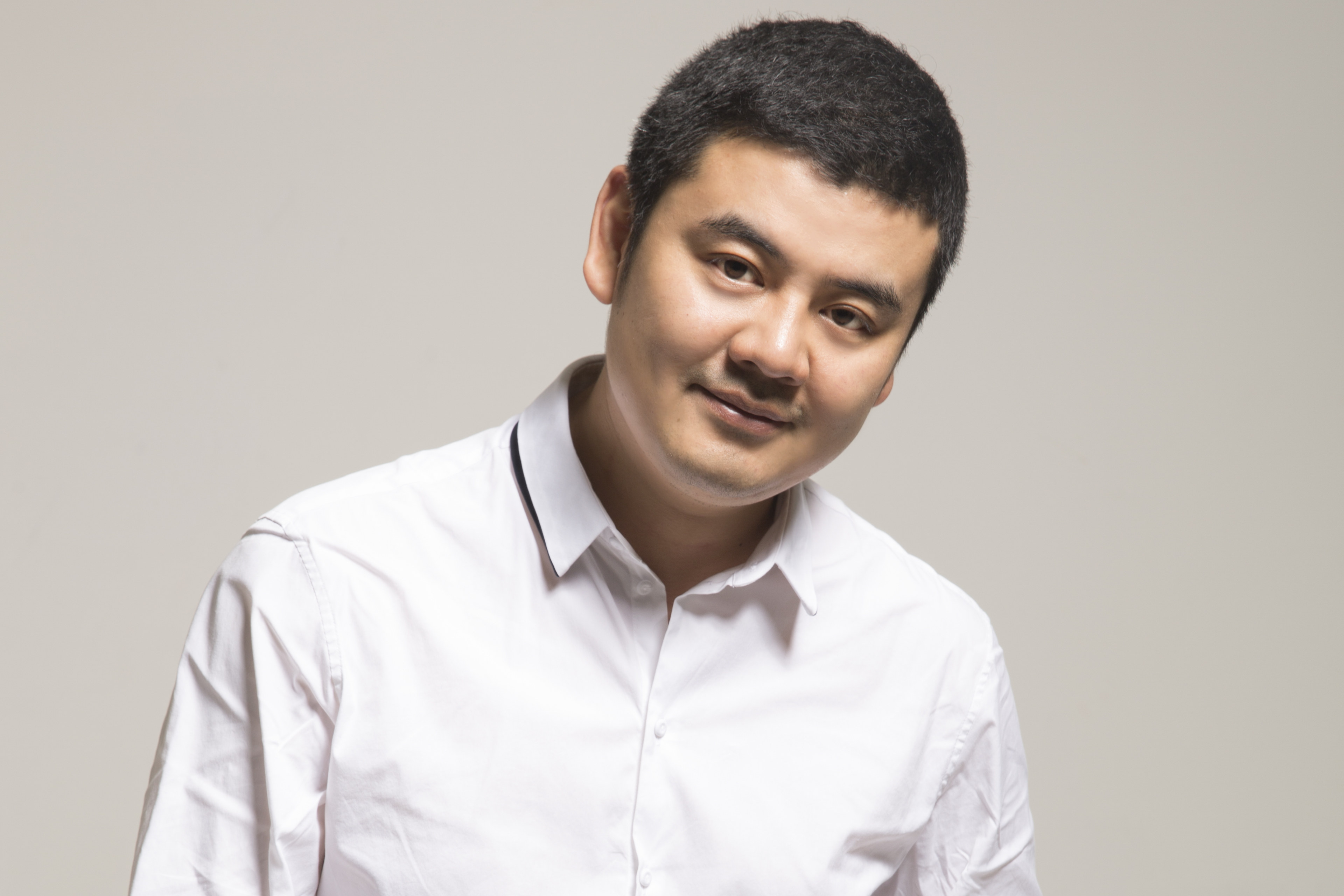 id="go01ofnuyj">尹涛,1982年9月6日出生于北京市,中国内地男导演