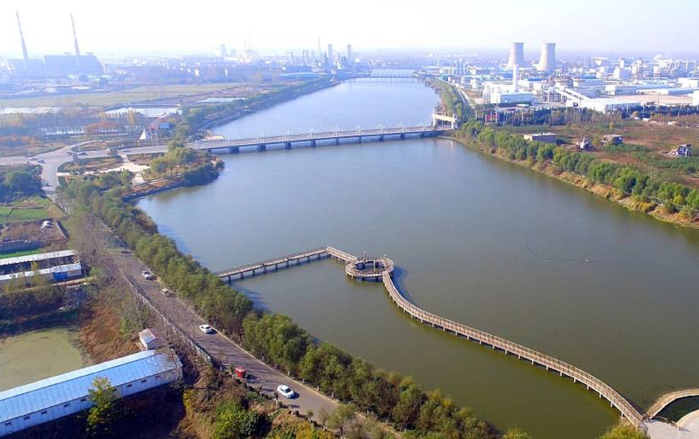  p>白马河公园 位于福建省 a target="_blank" href="/item/福州">