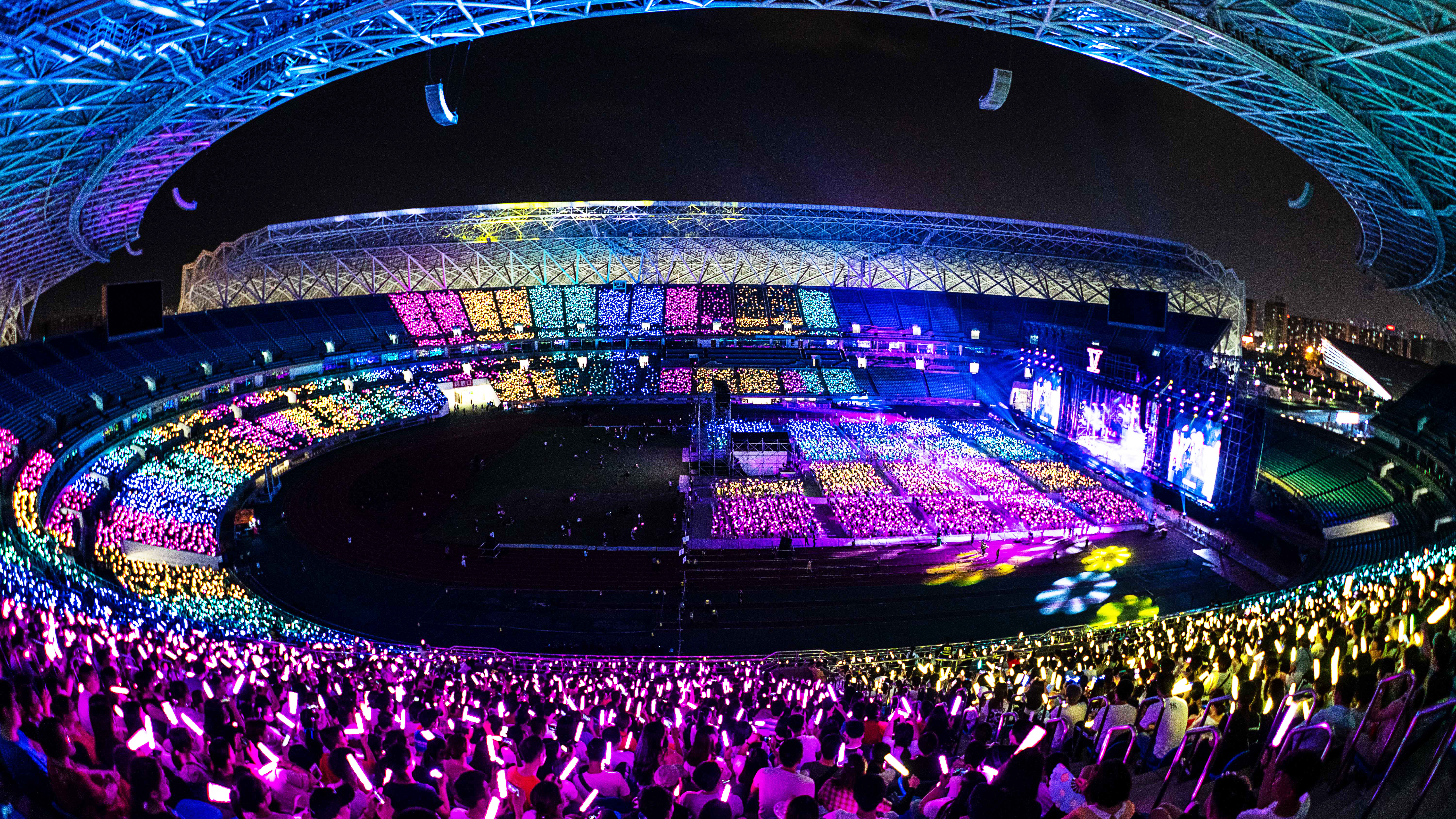  p>福州市海峡奥林匹克体育中心简称海峡奥体中心,是 a target="