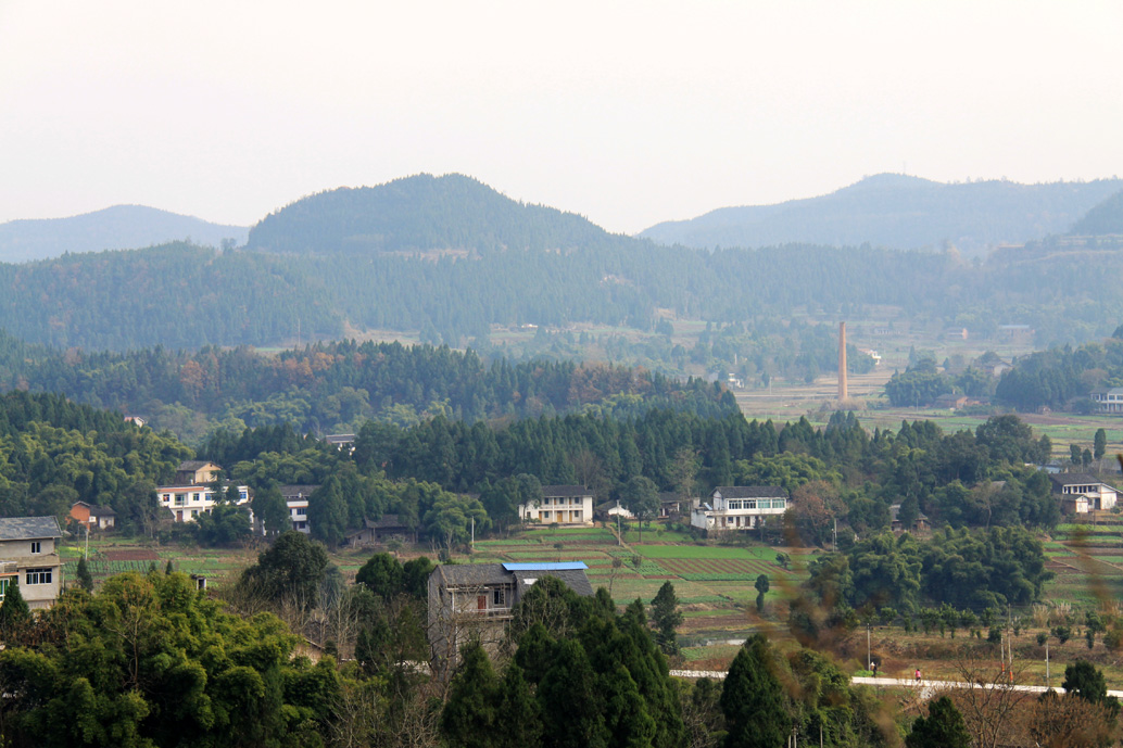 y83o">玉龙镇位于 a target="_blank" href="/item/盐亭县/7118055"