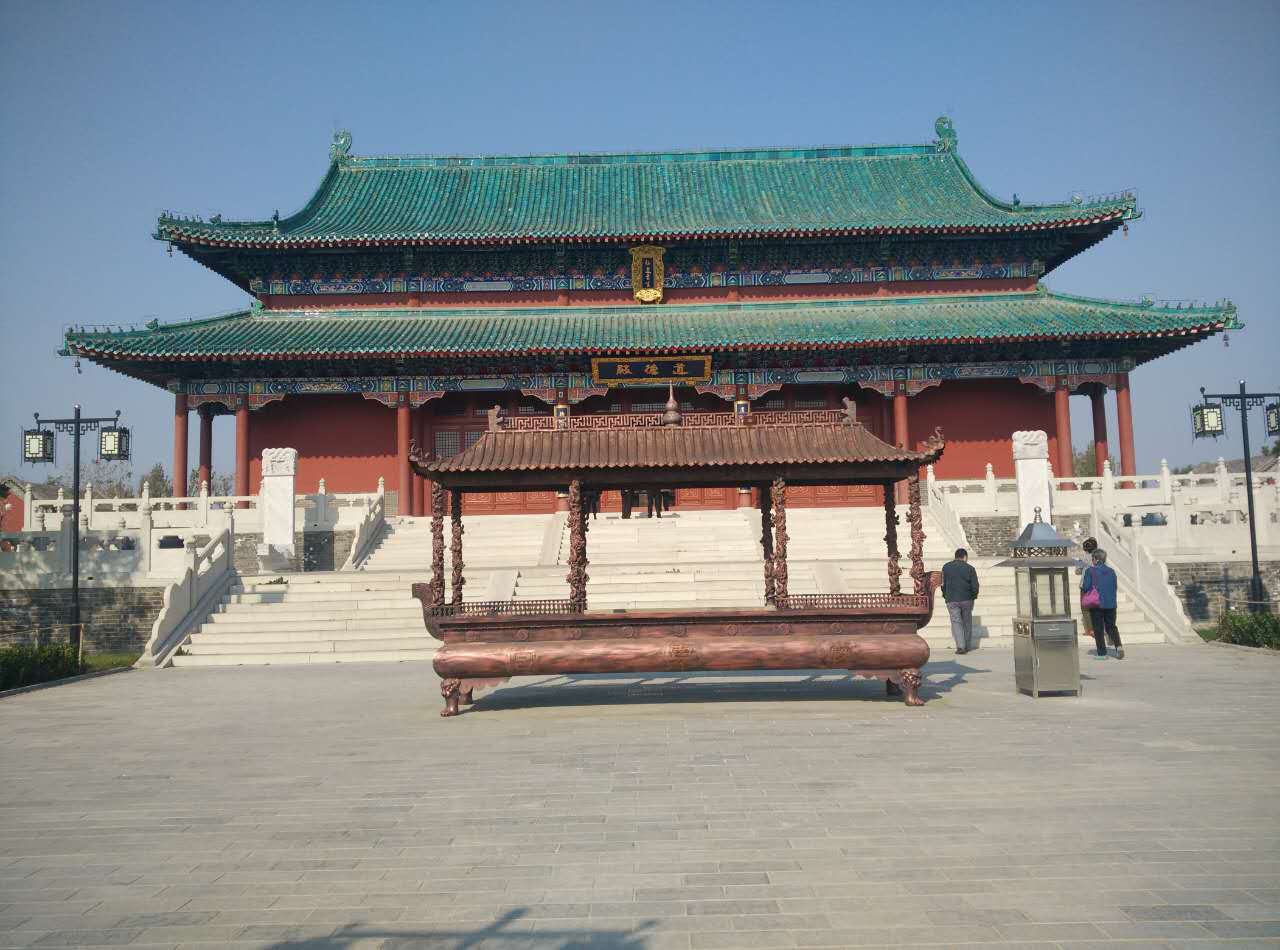  p data-id="gnx630rnh0">庆云宫是在原泰山行宫的基础上恢复扩建的