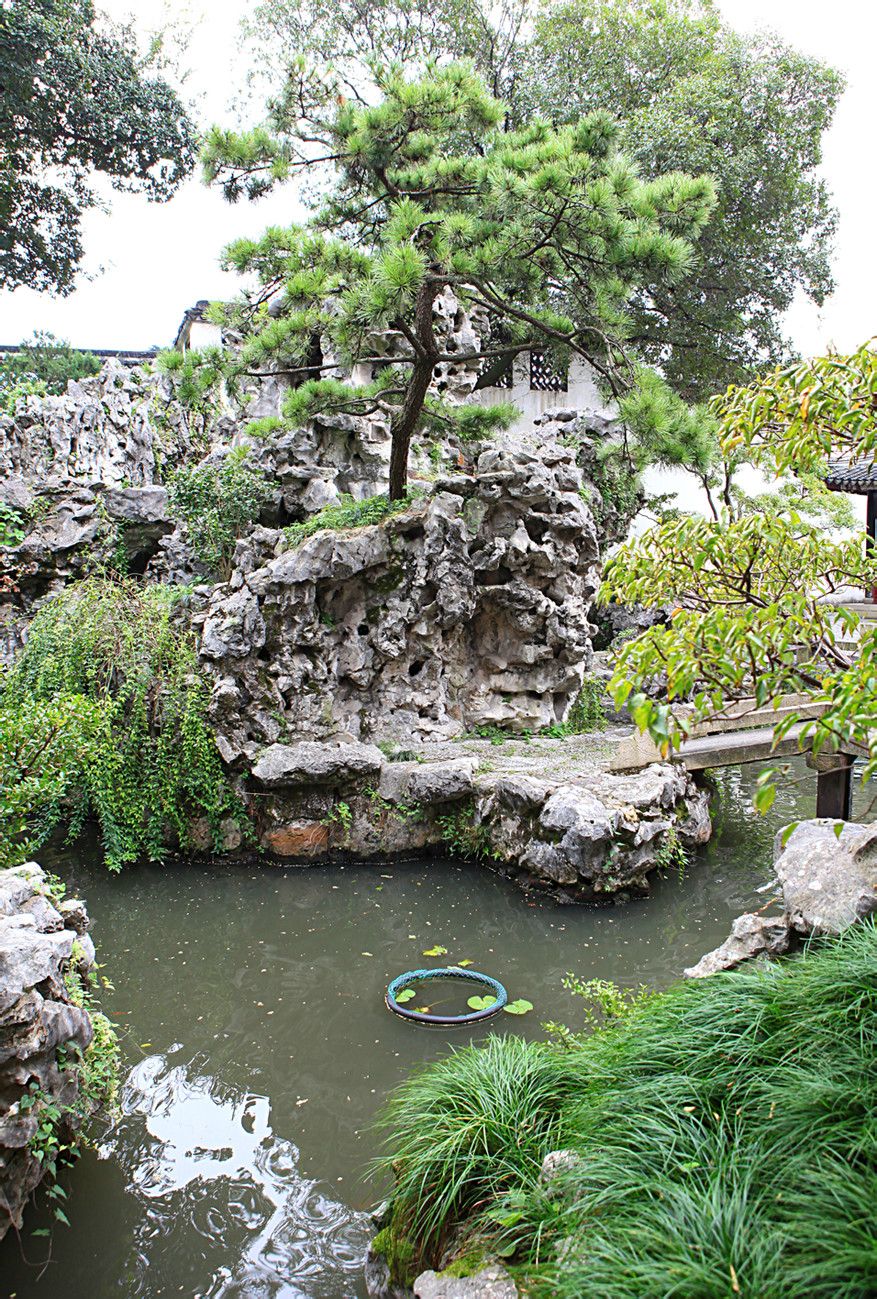  p>苏州古典园林,亦称"苏州园林",是位于江苏省 a target="_blank"